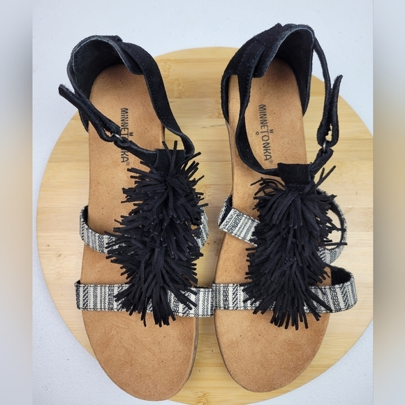 Minnetonka Desi Fringe Wedges Leather Women's Sandals Size 11W - Picture 7 of 11